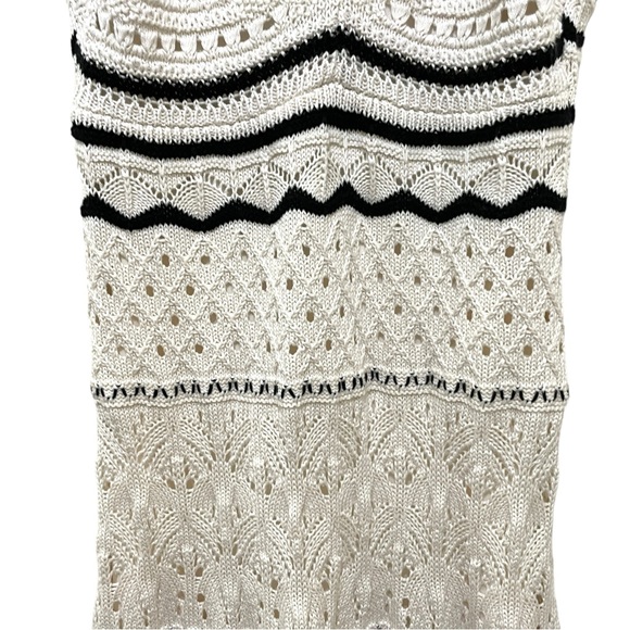 NWT Olive & Oak Crochet Maxi Dress, Size Medium Summer - Picture 7 of 16